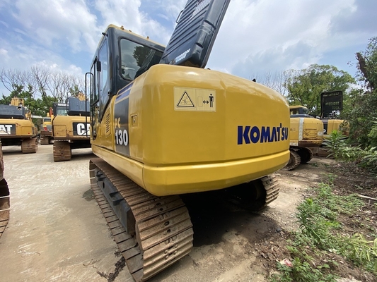 PC130-7 menggunakan crawler hidrolik Komatsu excavator dengan ember 0,53m3, berat operasi 12600kg