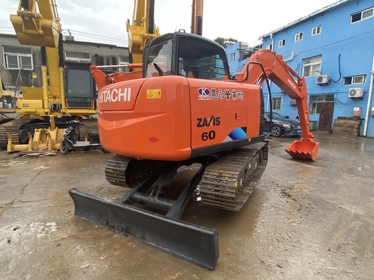 6 Ton Original Jepang Digunakan Hitachi ZX60 Crawler Excavator Dengan 40.5KW Mesin Daya Dan 0,22m3 Ember Kapasitas