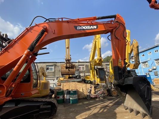 30 Ton Original Digunakan Doosan DX300 Crawler Excavator Dengan 1,27 m3 Ember Kapasitas