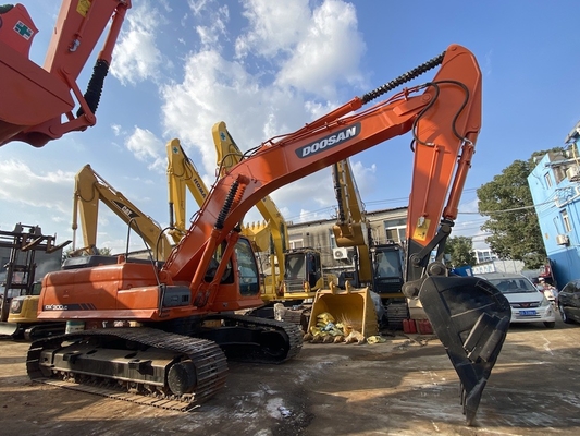 30 Ton Original Digunakan Doosan DX300 Crawler Excavator Dengan 1,27 m3 Ember Kapasitas