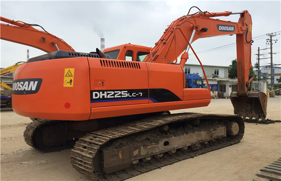 22 Ton Original Digunakan Doosan DH225 Crawler Excavator Dengan 0,39-1,49 m3 Ember Kapasitas