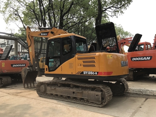 13 Ton Digunakan Sany SY135C-9 Hydraulic Excavator Dengan Kapasitas Ember 0,53 m3