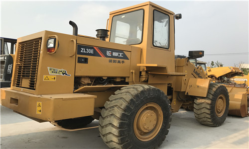 3-5 ton digunakan Liugong ZL30E wheel loader 1.5 ∼ 3.0m3 ember loader