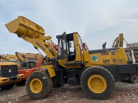 3-5 Ton Komatsu WA320-3 Pemuat Roda Bekas Pemuat Depan
