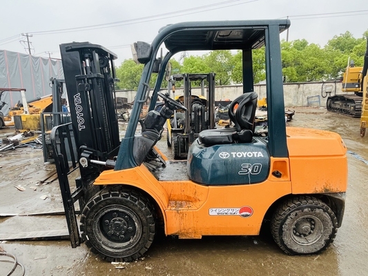 3 Ton bekas Toyota Forklift Asli Dari Jepang Toyota Forklift Second Hand 3000mm