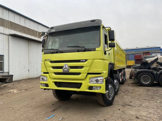 HOWO SINOTRUK Dump Truck 8x4 bekas HOWO 375 HP Truk Tipper Untuk Dijual