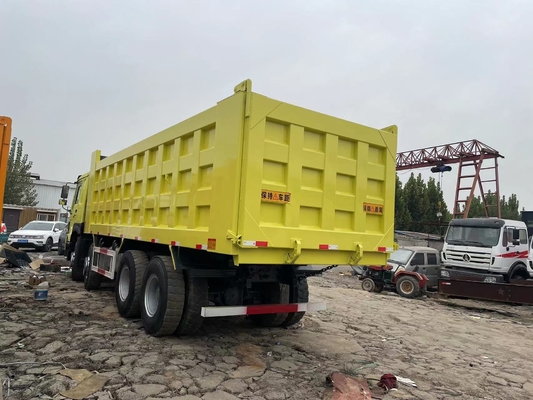 HOWO SINOTRUK Dump Truck 8x4 bekas HOWO 375 HP Truk Tipper Untuk Dijual