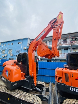 6 Ton Original Digunakan Doosan DH60-7 Crawler Excavator Second Hand Dengan 0,09-0,2 m3 Kapasitas Ember